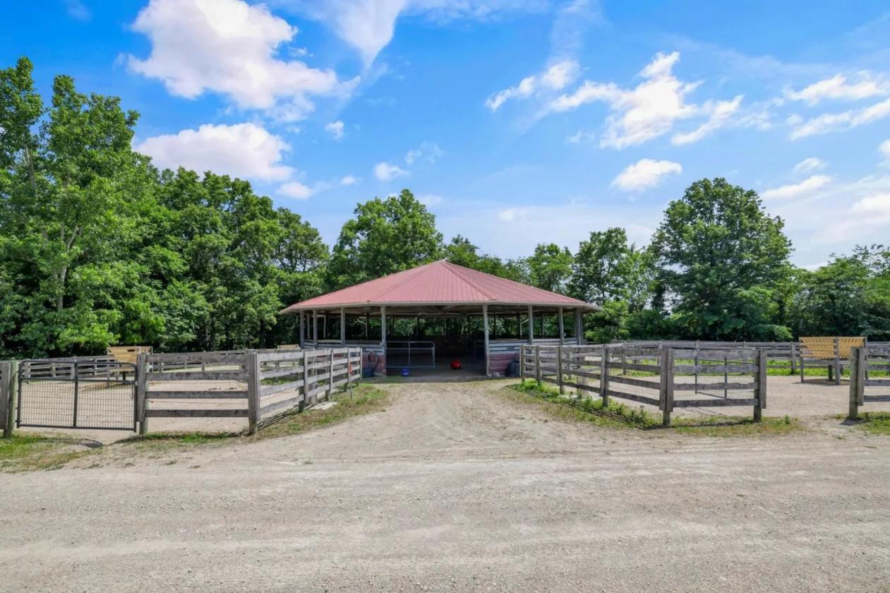 Luxury 57+ Acre Equestrian Estate -- NNN LEASE - photo 19