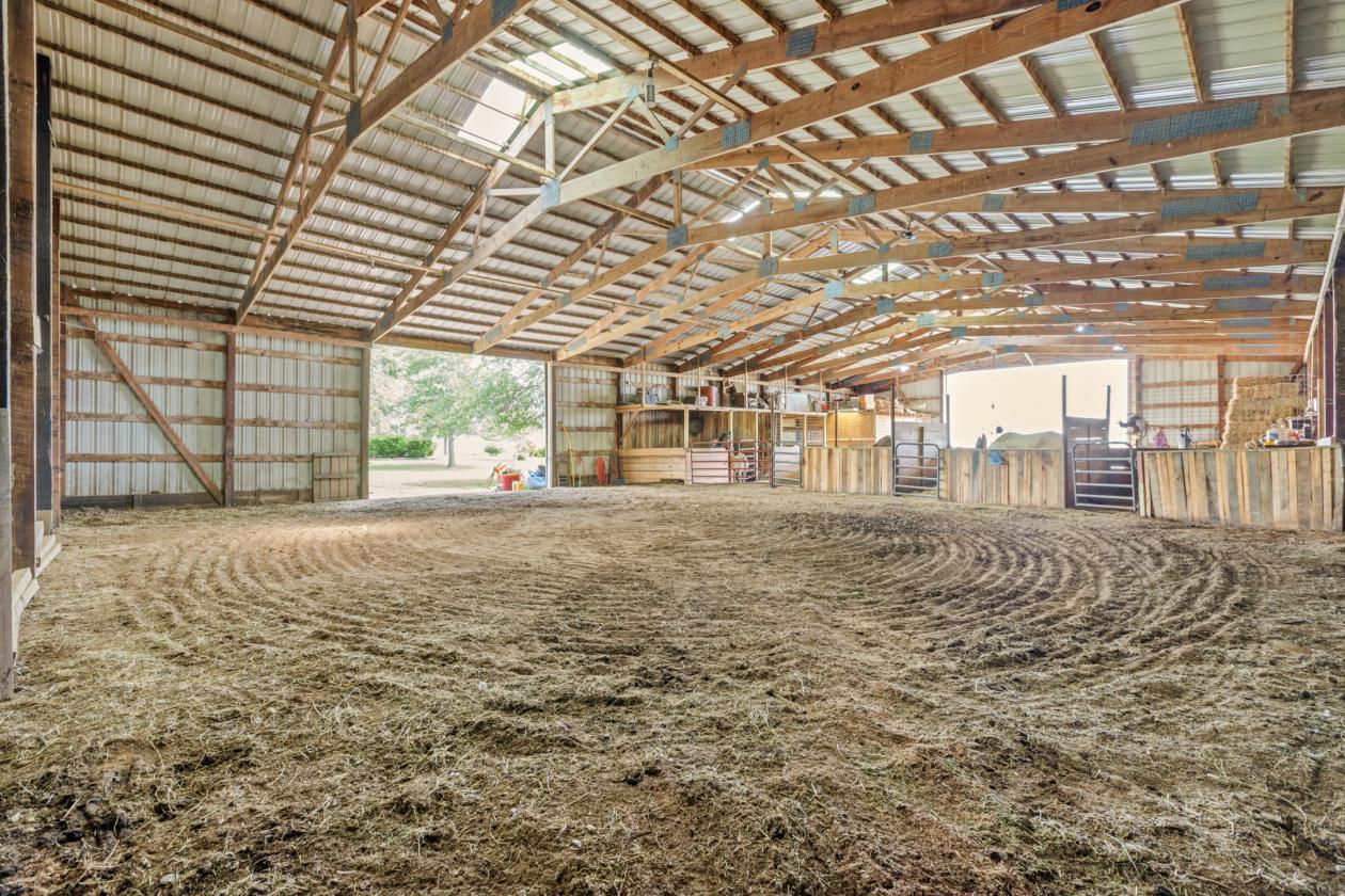 Turnkey Equestrian & Mini Farm - photo 5
