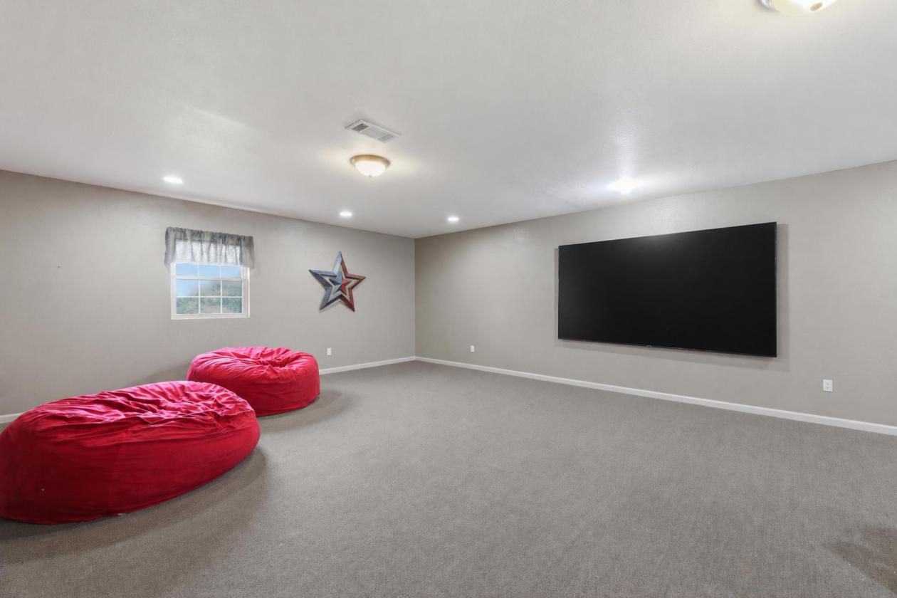 67-Acres 6000 SqFt Estate - photo 24