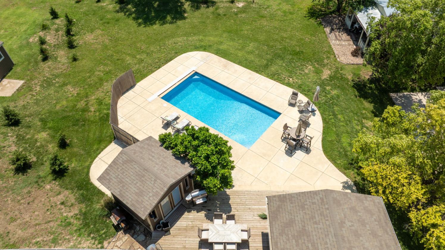 Luxury equestrian resort type property - photo 8