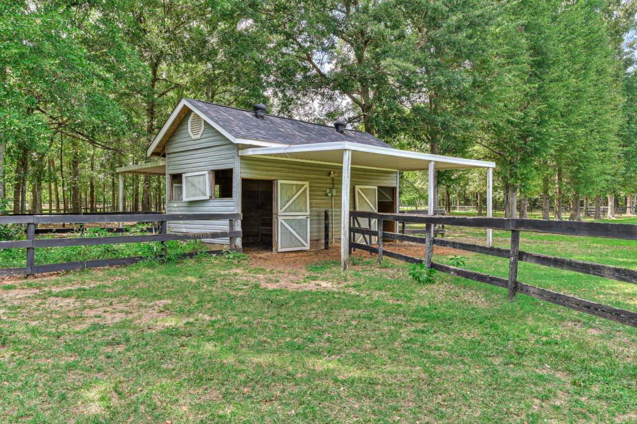 Horse-Ready & Waterfront - photo 7