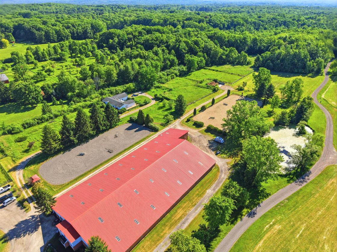 Rare 10-acre equestrian property in Geauga County - photo 18