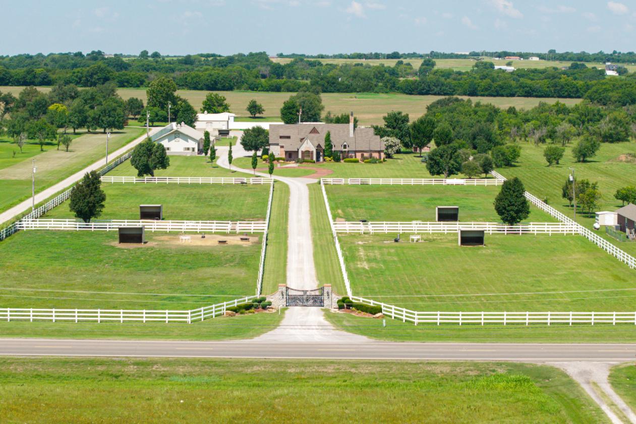 Luxury Horse Property - photo 25