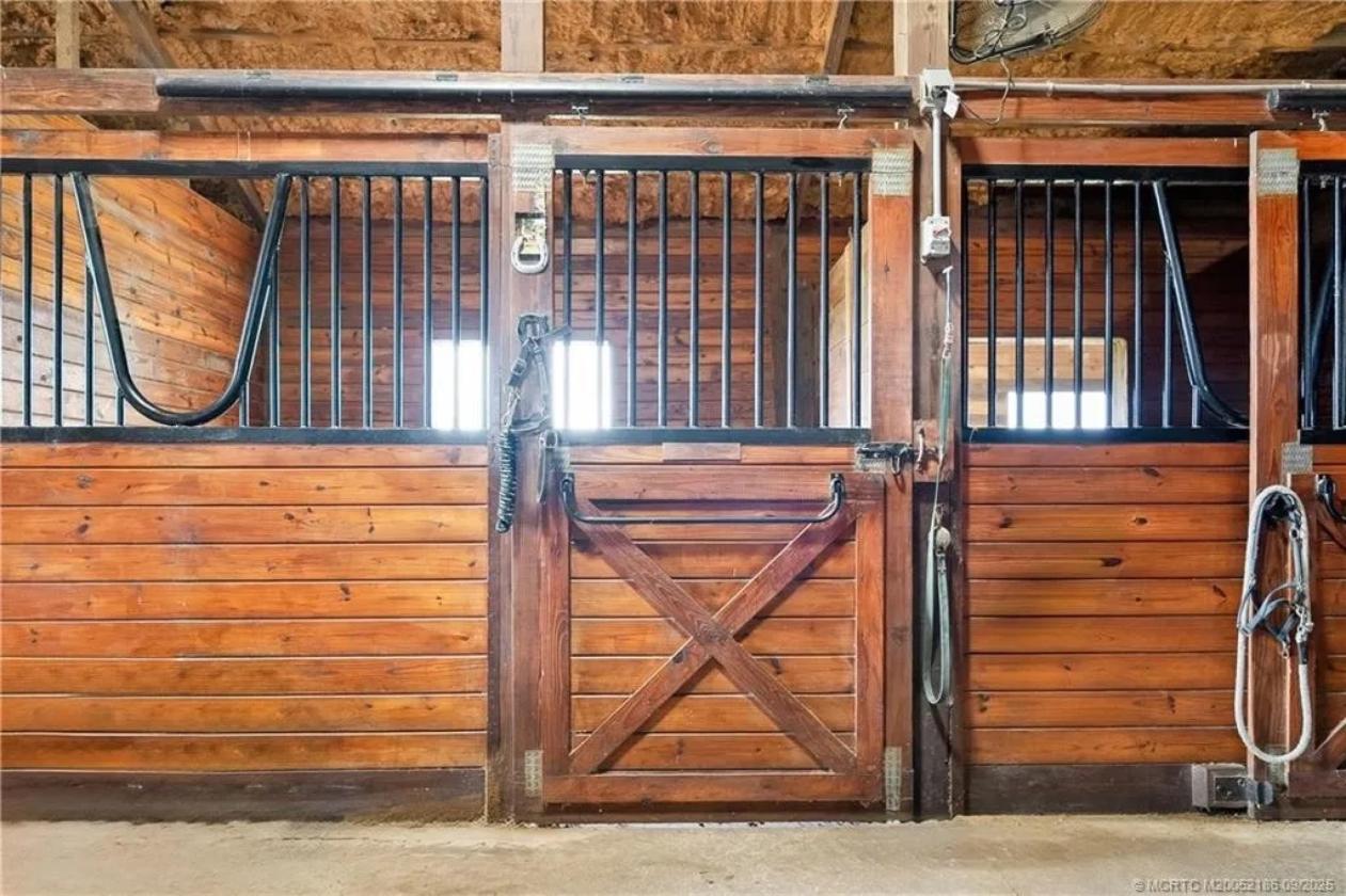 Income-Producing Equestrian Estate w/15-Stall Barn - photo 11