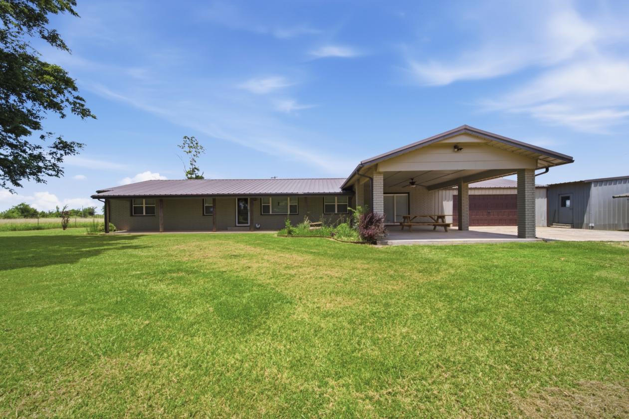 Executive Southwest Home - photo 6
