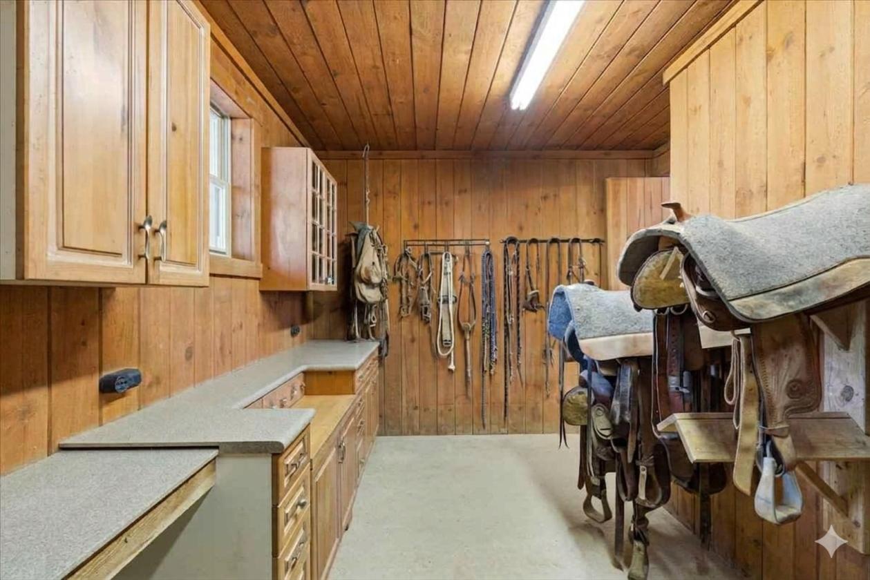 Western PA's Finest Equestrian Estate - photo 28