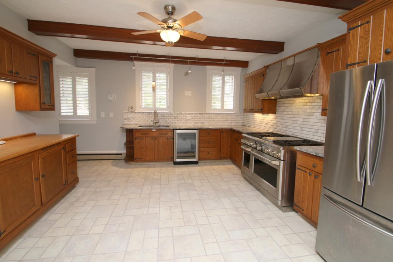 Rare Find Horse Property on 5.7 Acres - photo 21