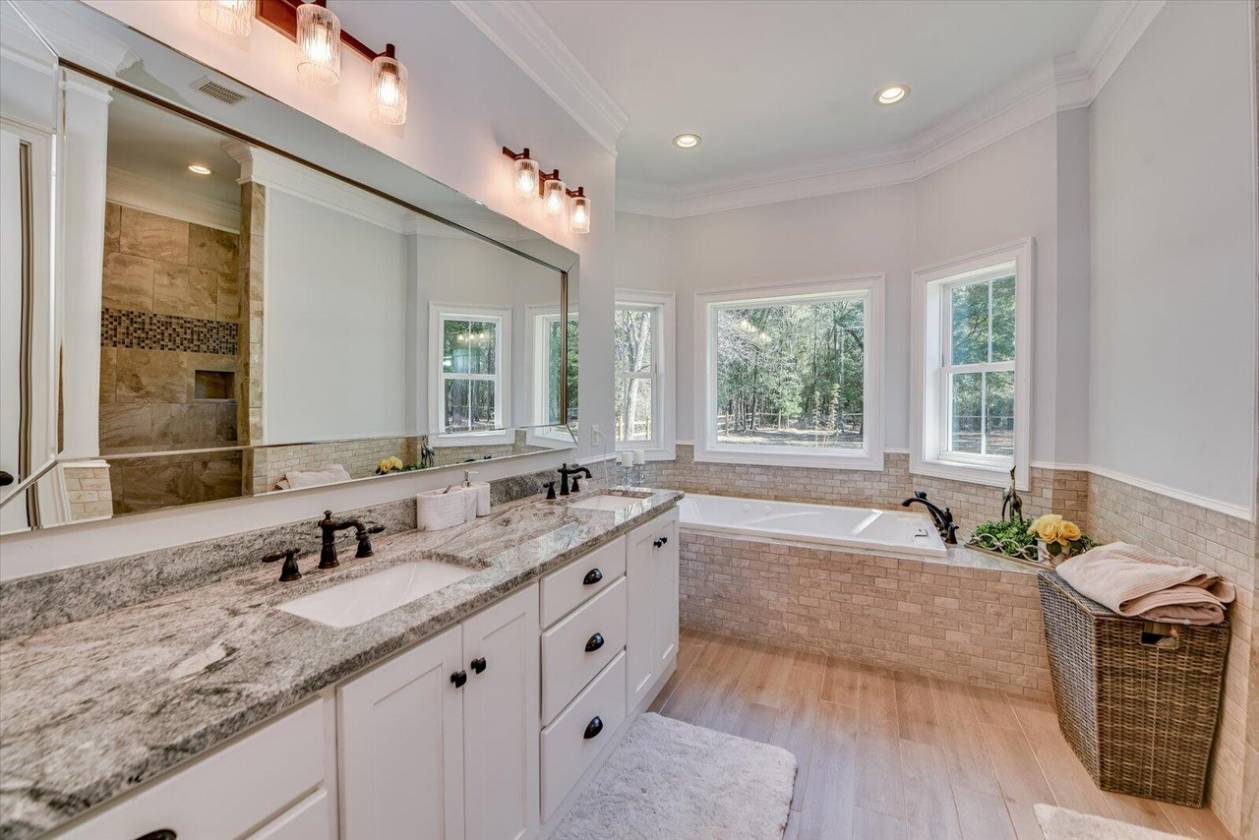 Beautiful 61-Acre Horse Property - photo 19