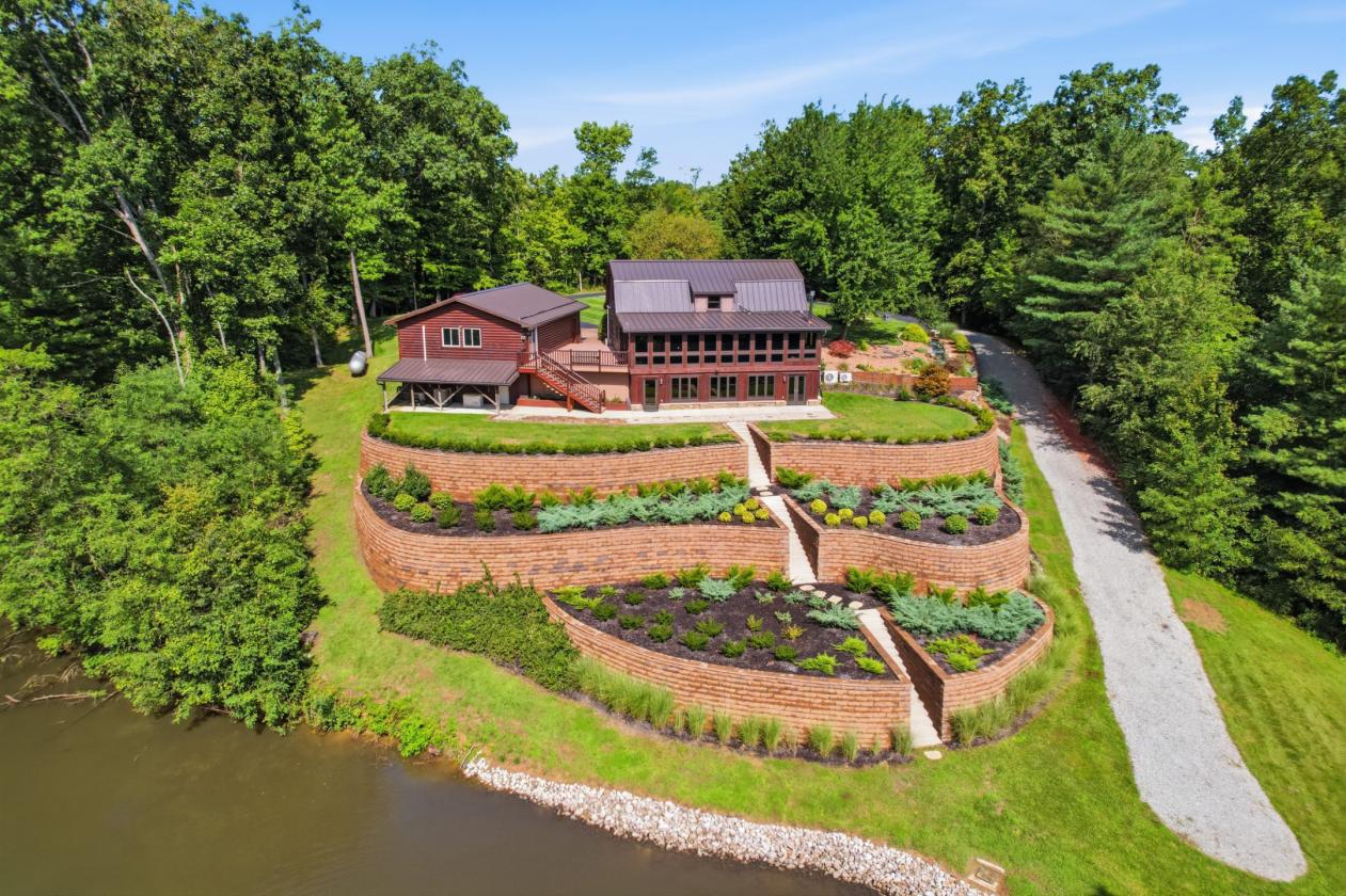 Welcome to Lost Creek Ranch - photo 1