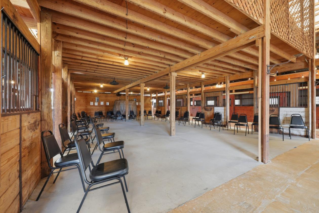 INCOME PRODUCING HORSE PROPERTY - photo 25