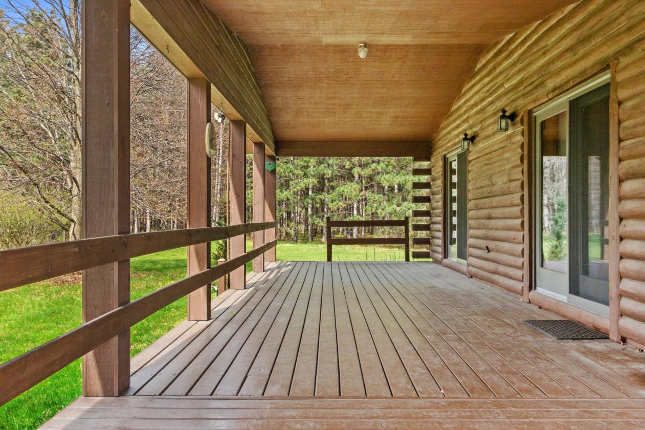 Classic log home on 23 gorgeous wooded acres! - photo 16
