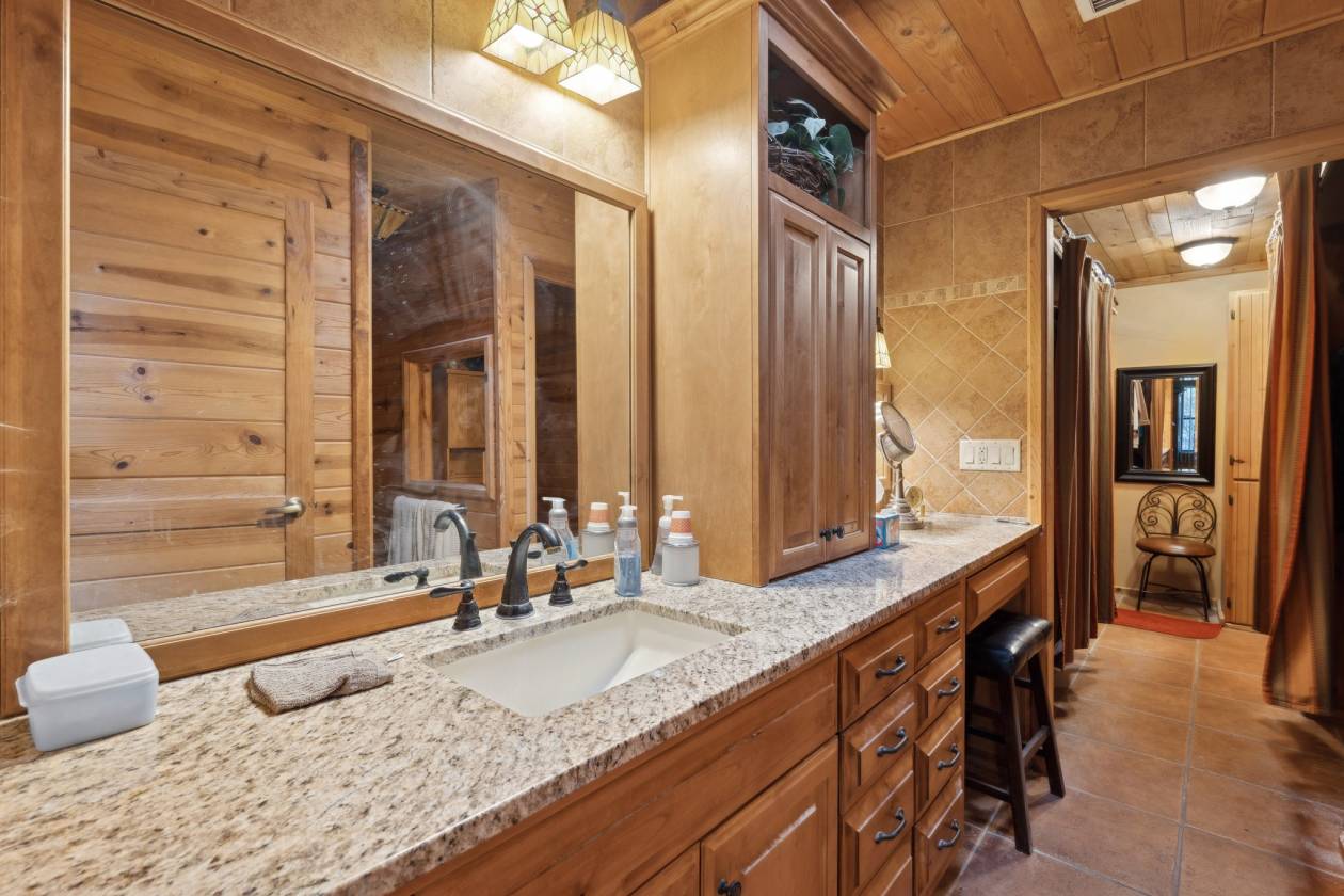 Home on 10+/- acres with private well! - photo 14
