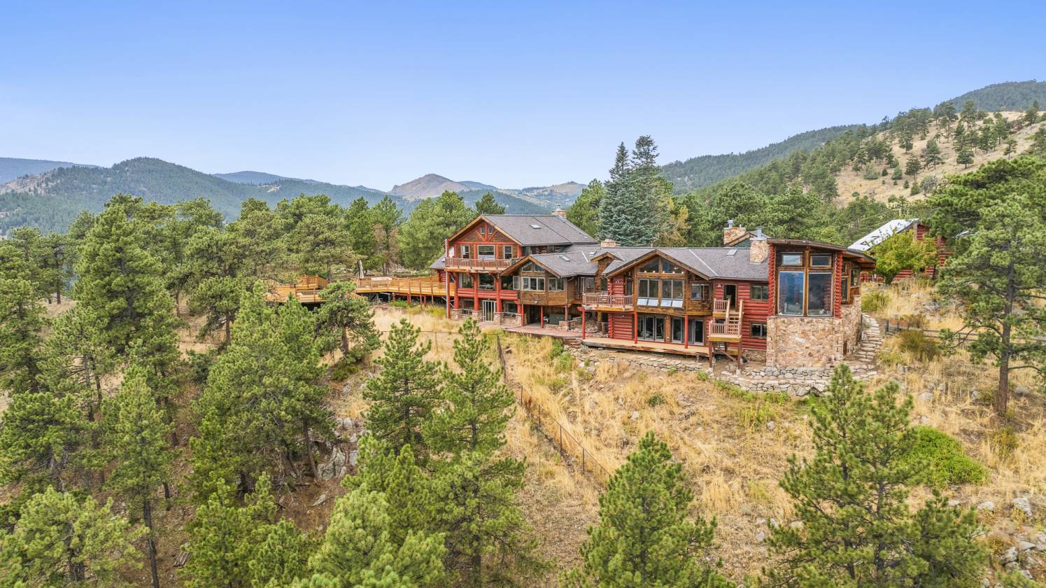 Horse Property for sale.