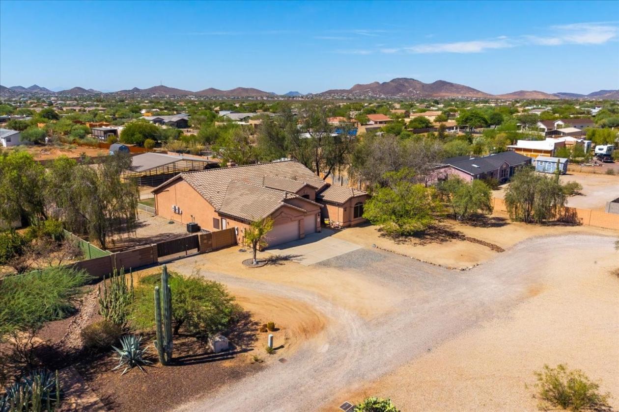 Desert Hills Horse Property on Over an Acre! - photo 1