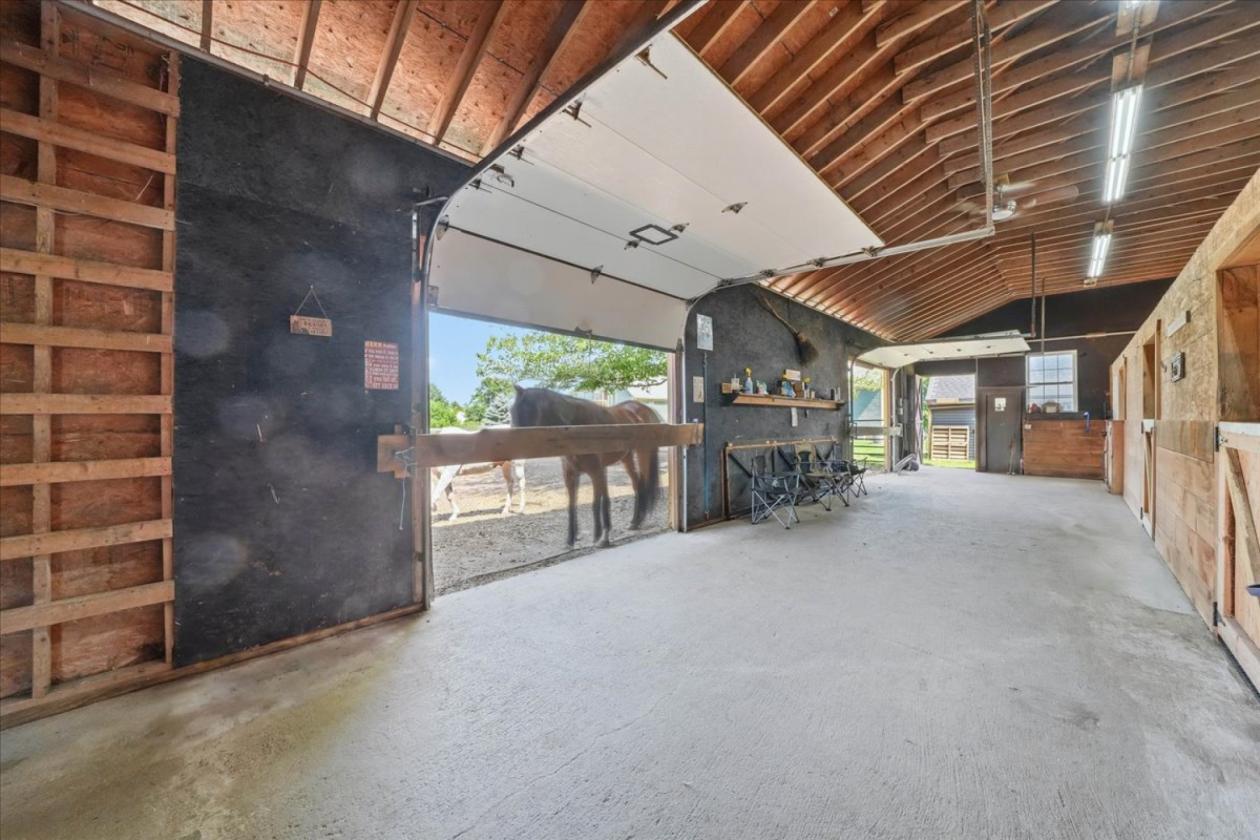 ESTABLISHED EQUESTRIAN PROPERTY EXCEPTIONAL PRICE - photo 14