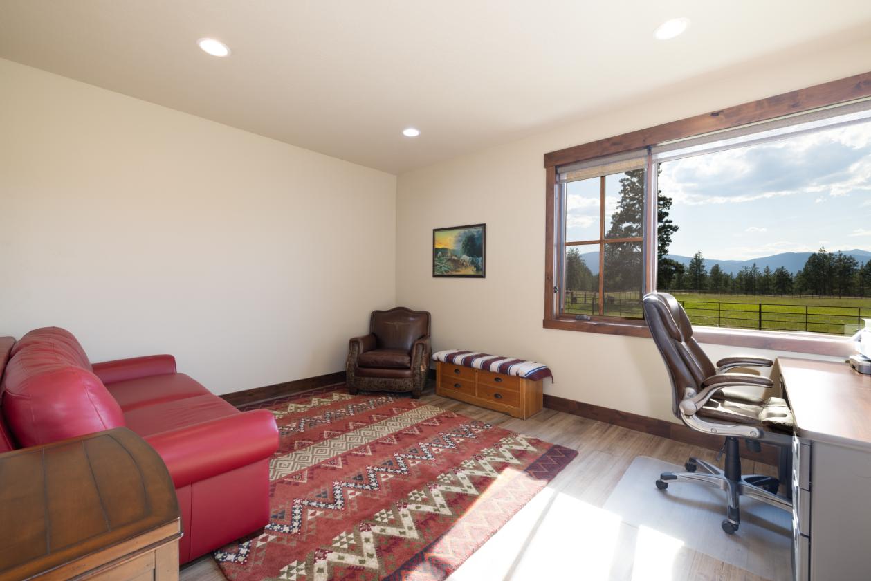 Equestrian property on Montana's #1 Golf Course - photo 20