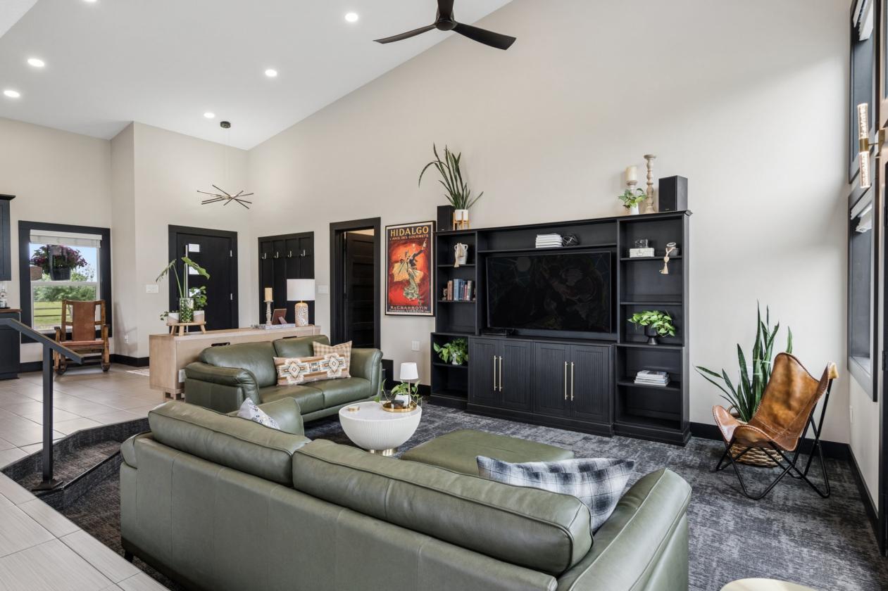 Modern Country Living Meets Equestrian Excellence - photo 15