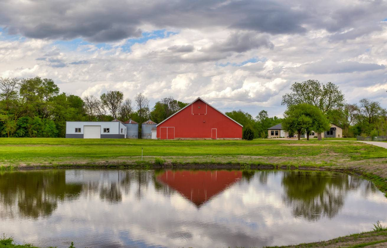 Horse Property for sale.