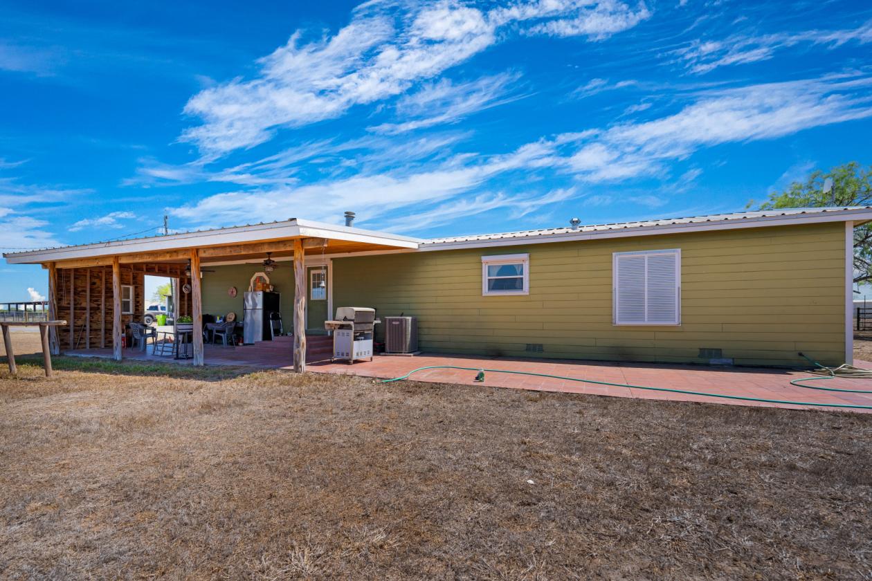 Turnkey Equine Property w/ Functional Improvements - photo 25