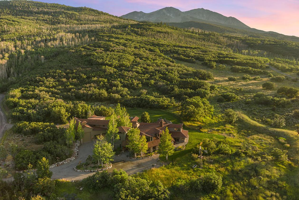Quintessential Mountain Retreat - photo 30