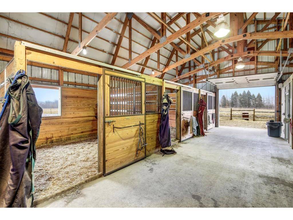 Horse property for sale with wooded, private 26 acres and... Sauk