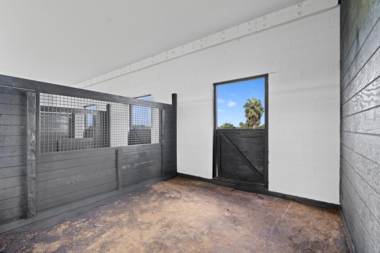 8 STALLS  •  8+ ACRES • ARENA • TURNKEY HOME - photo 12