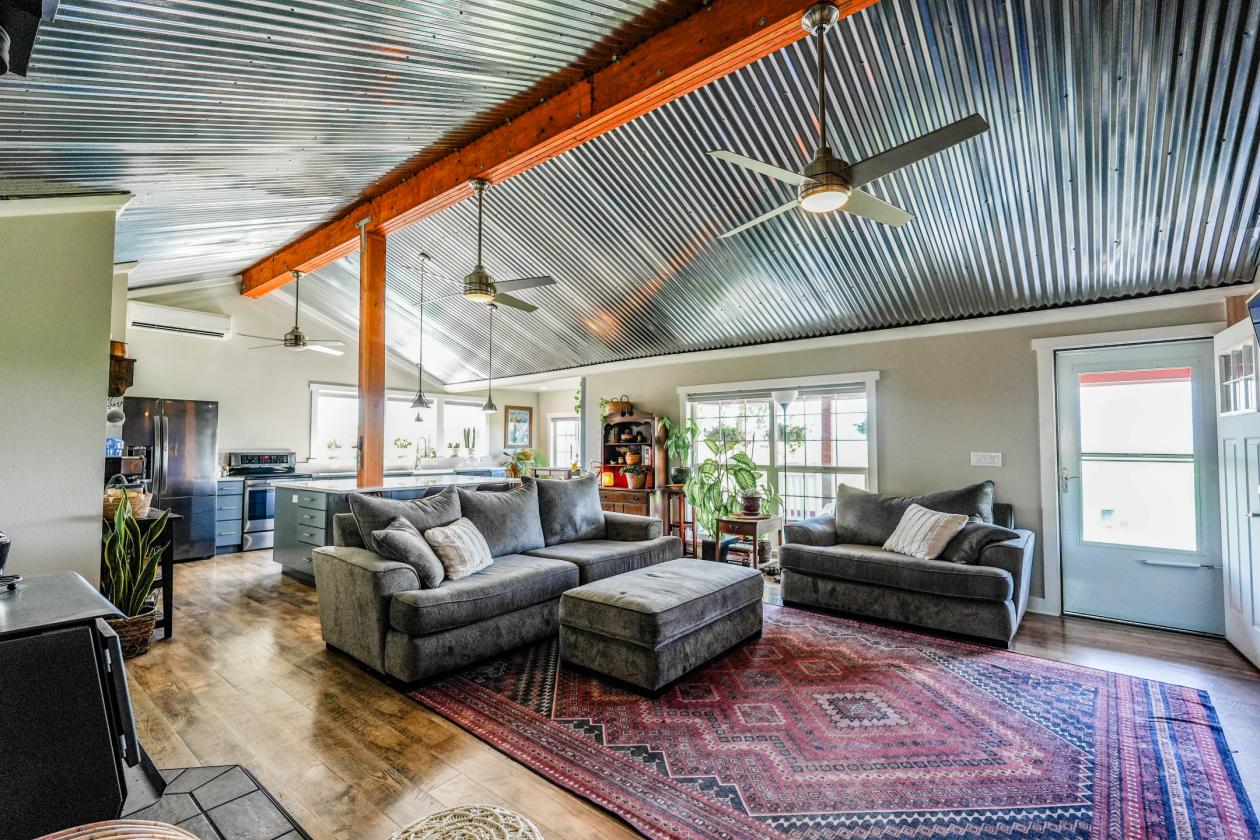 Endless opportunities on this 14+ acre property - photo 6