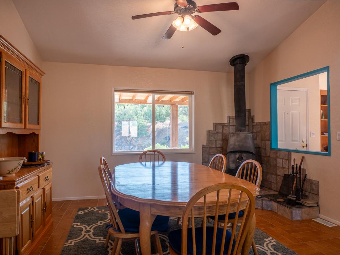 Horse property with multiple income streams - photo 5