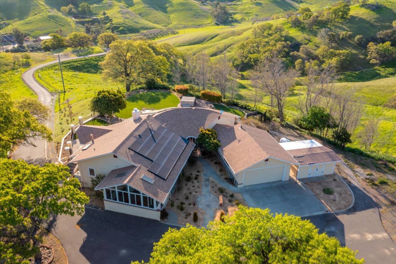 41 Acre Private Retreat | Vacaville, Solano County, California | Horse Ranch  | Equestrian Estate | Luxury Horse Property