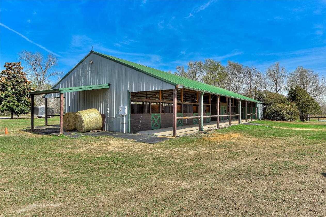 Aiken Farm |30 Acres, 16 Stalls, Home, Pool, View - photo 3