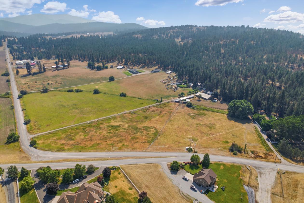 Turnkey Equestrian facility on Idaho/WA State line - photo 6
