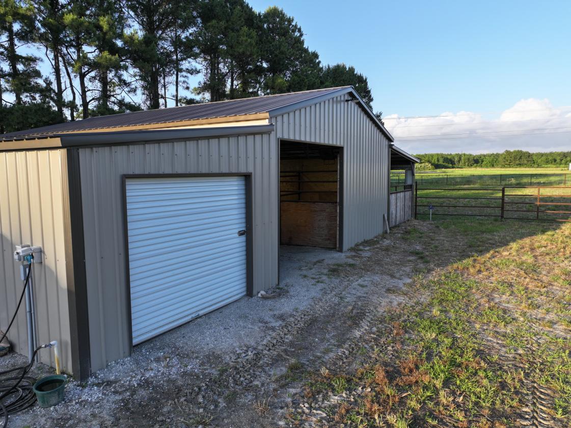 Premier 22± Acre Waterfront Equestrian Estate - photo 25