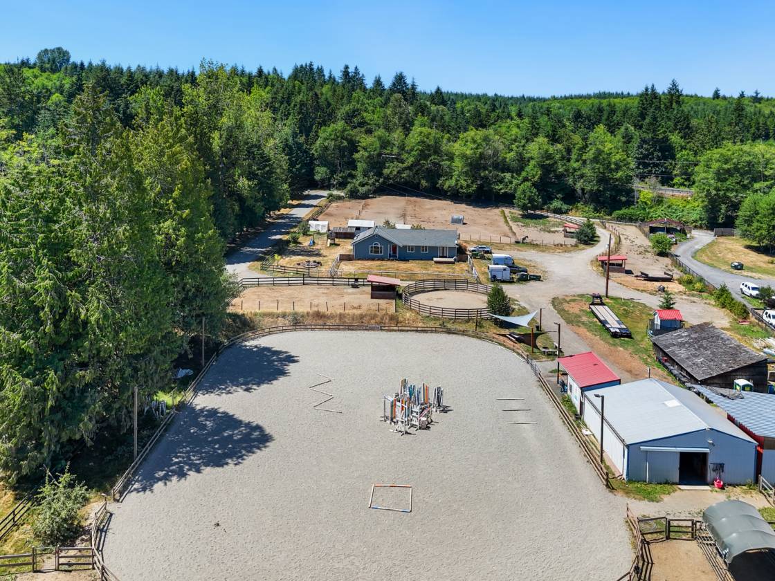 Horse Property for sale.