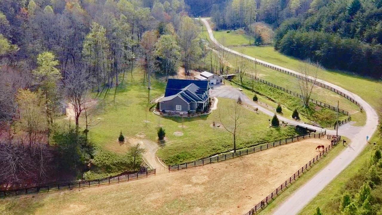 Horse Farms For Sale in NC, Horse Property For Sale in North Carolina