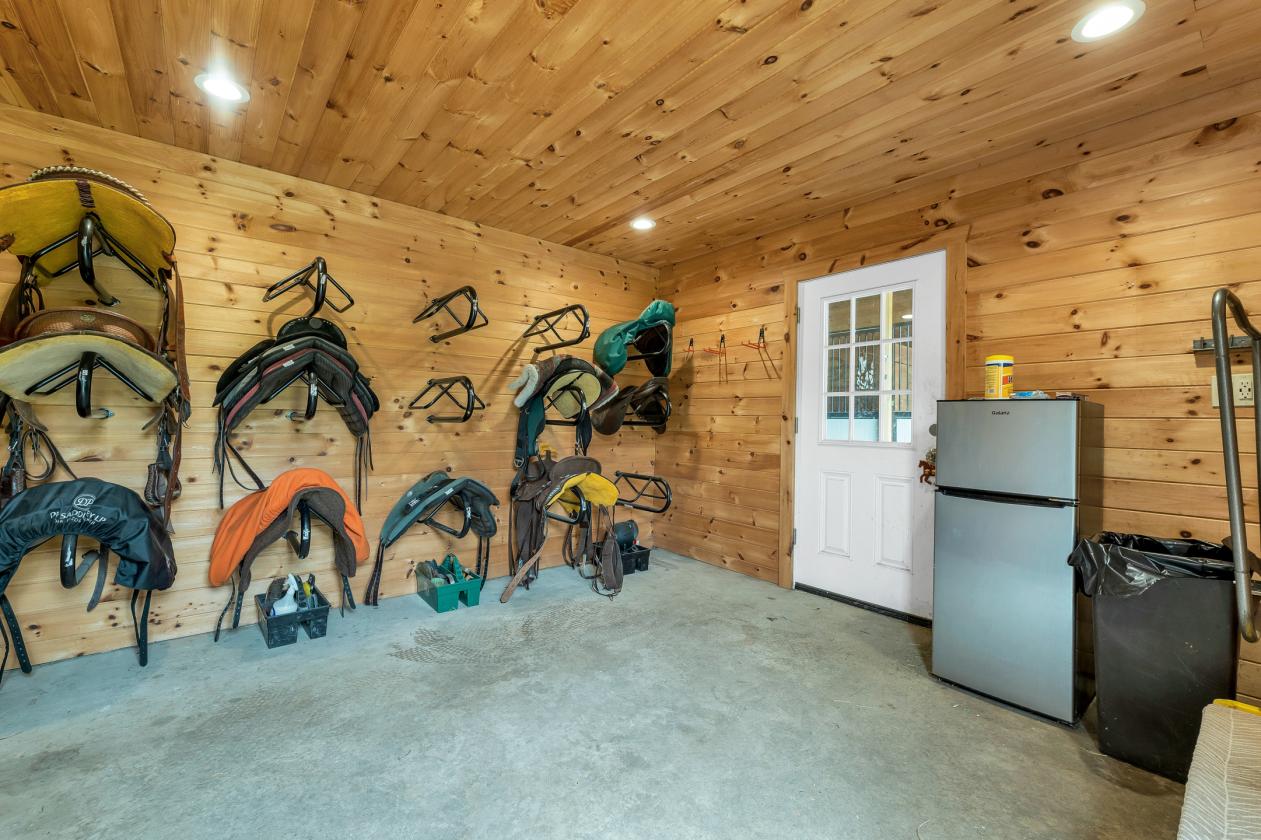 Chatto Stables- Lovely Horse Property in So. NH - photo 25