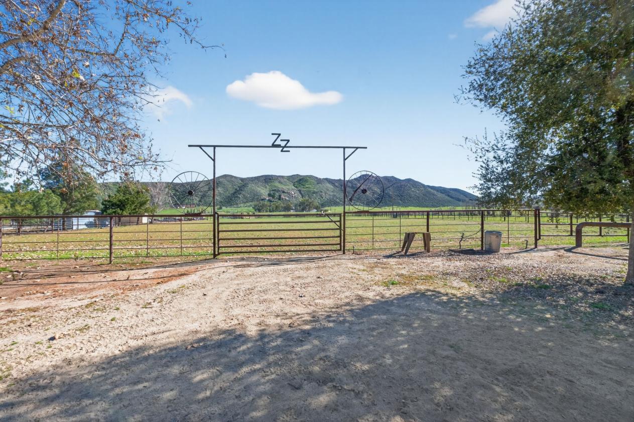 Sprawling 19 acre So Cal Working-Rodeo Ranch - photo 23