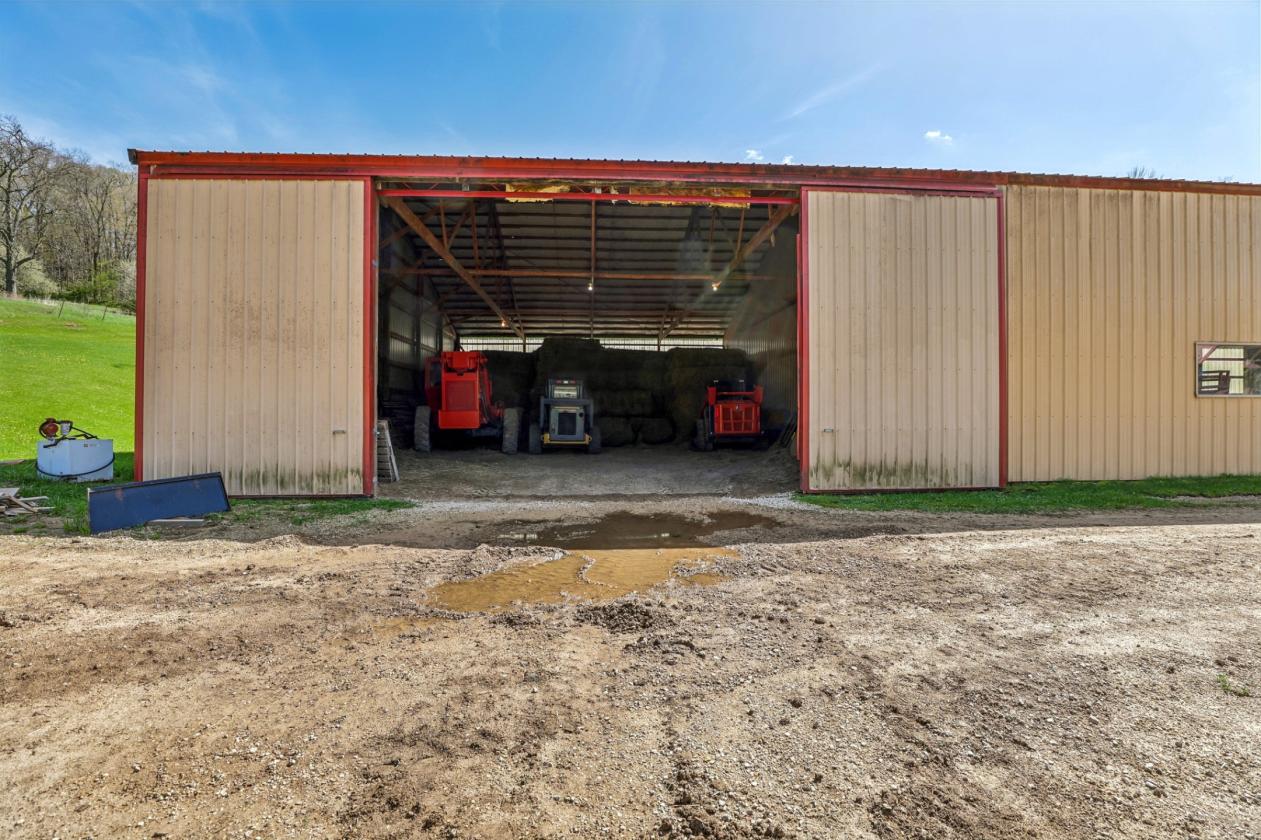 Horse Property with Business Opportunity - photo 8