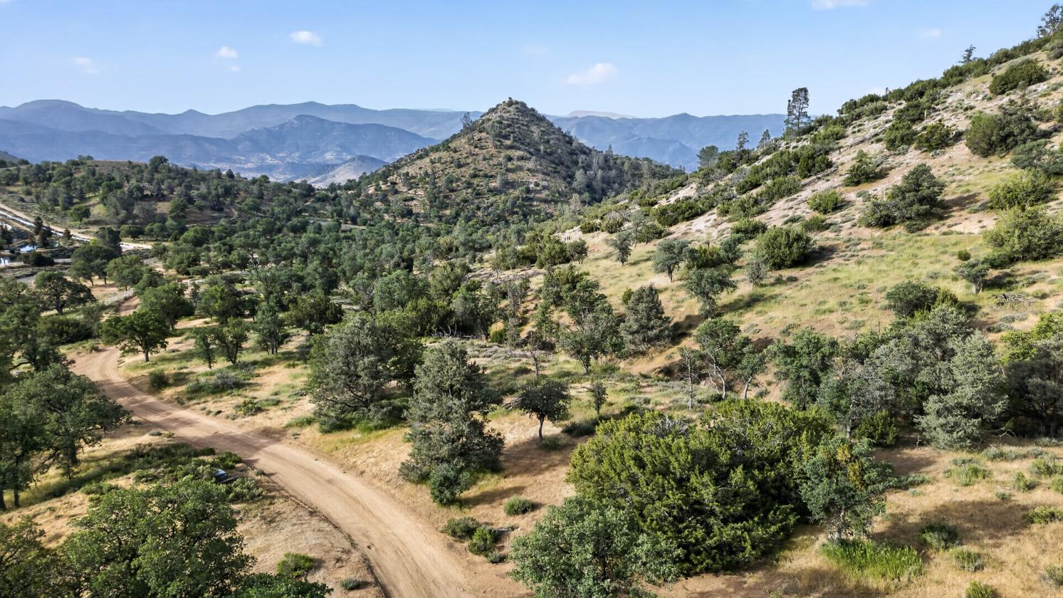 Exquisite 23.6 Acre Equestrian Estate - photo 27