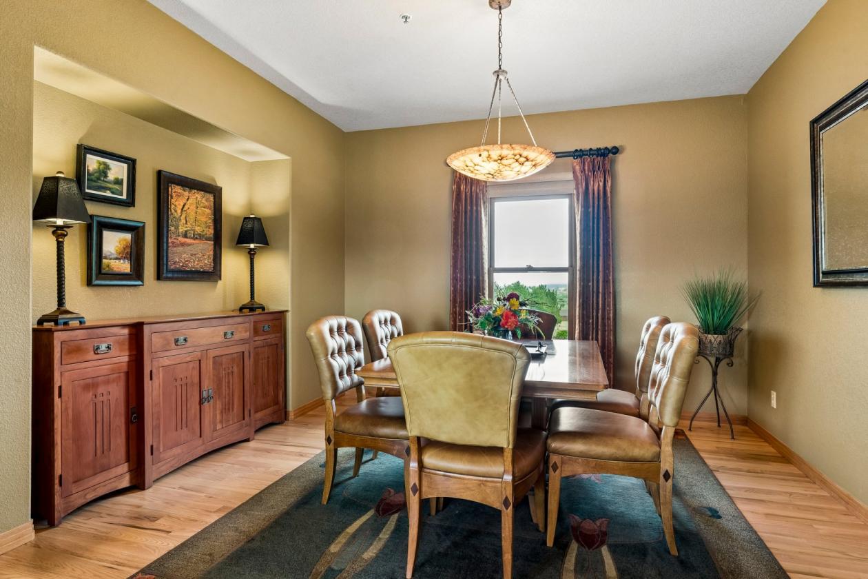 Immaculate home in the heart of Sedalia - photo 14