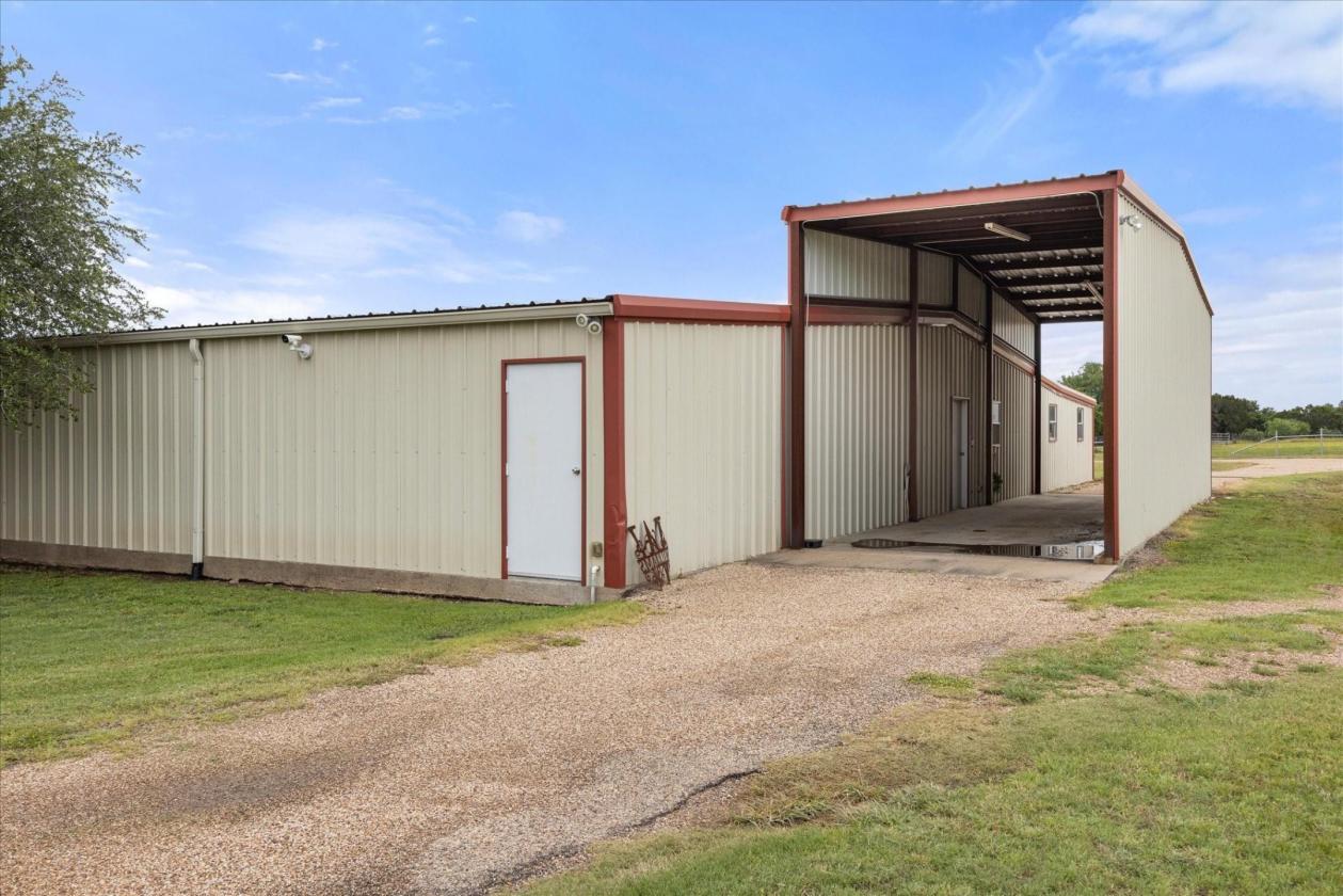 24 ACRE HORSE PROPERTY - photo 6