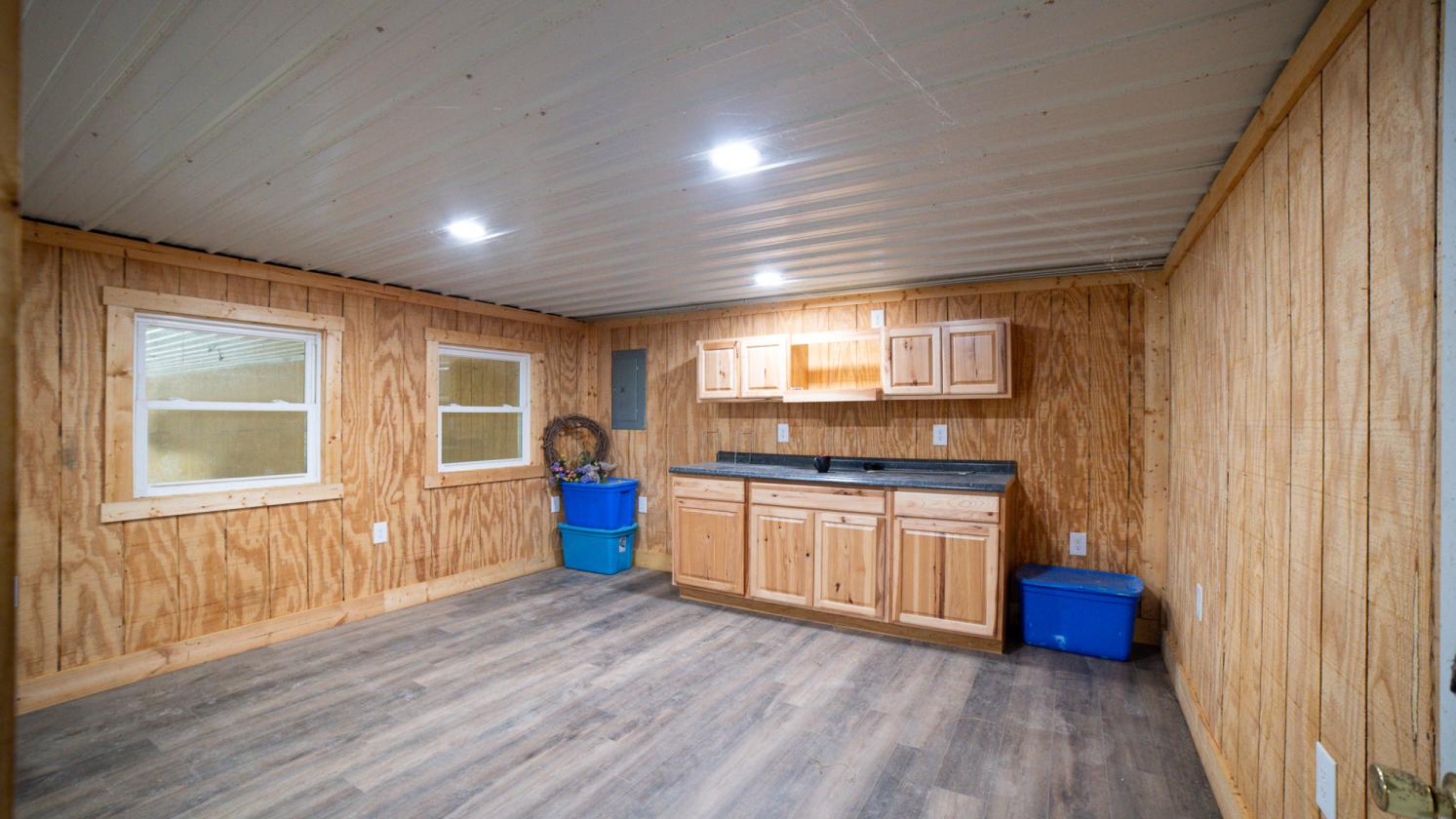 47 acre Equestrian Dream Barn with Remodeled Home - photo 7