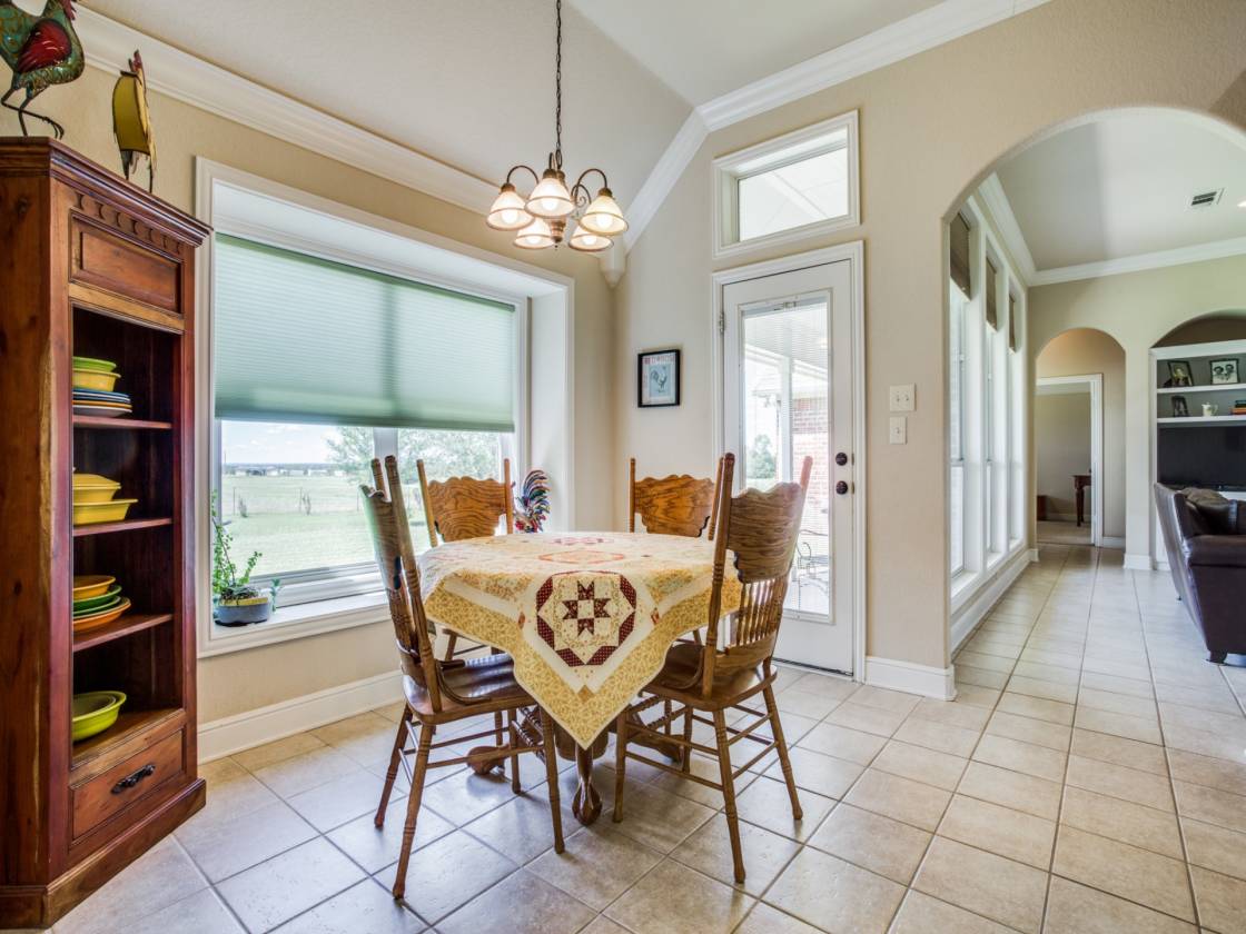 6 Bedroom Custom Home on 35 Acres Alvord Alvord, Wise County, Texas