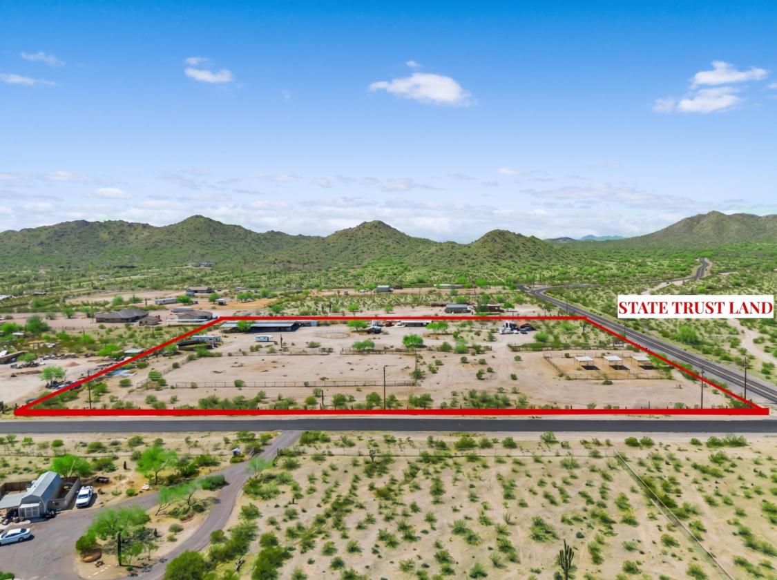 7 Acre Horse Property Across from State Land - photo 4