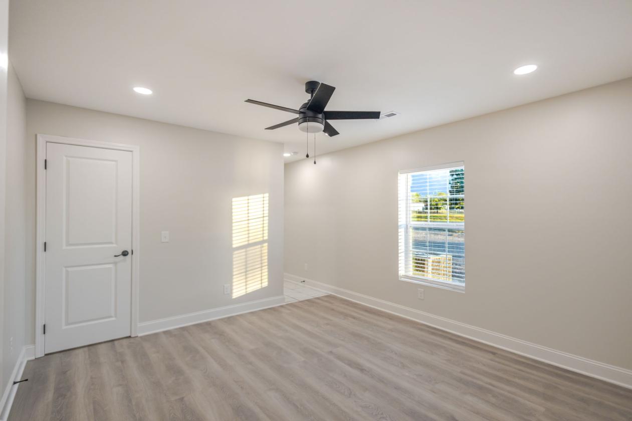 Barndominium & Acreage - photo 22
