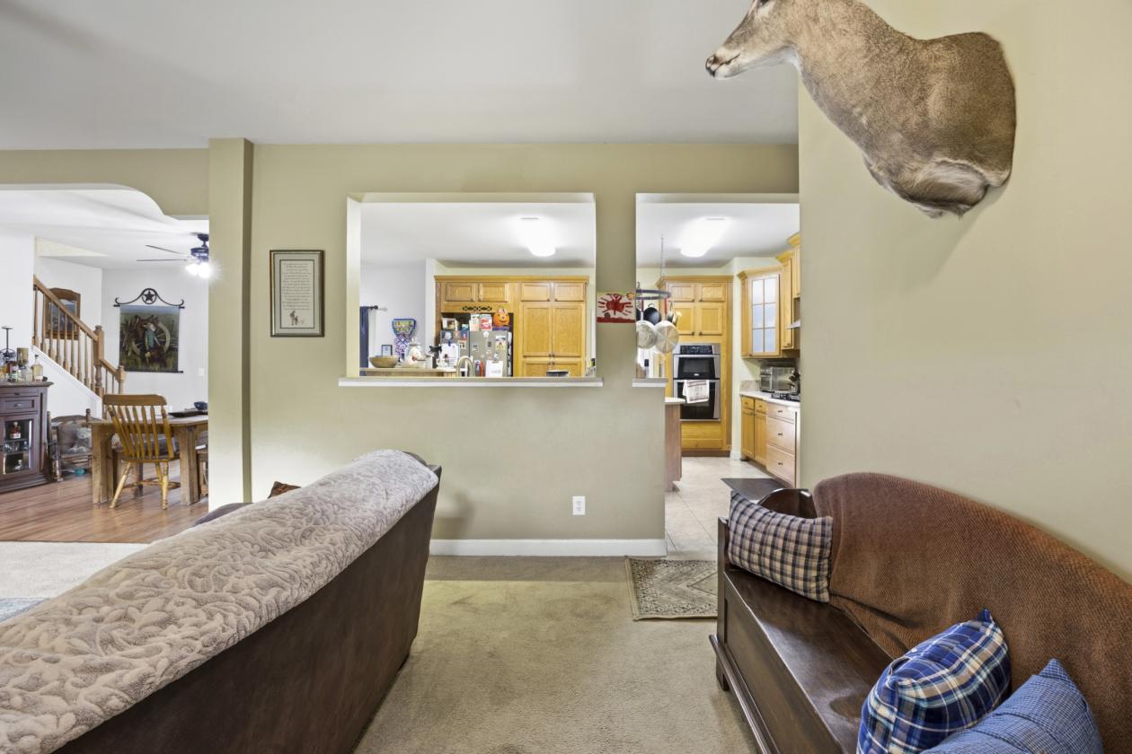 Country Living with great views! - photo 6