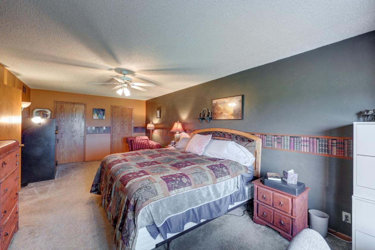 Winfield Kansas, Turn-Key Hobby Farm - photo 14
