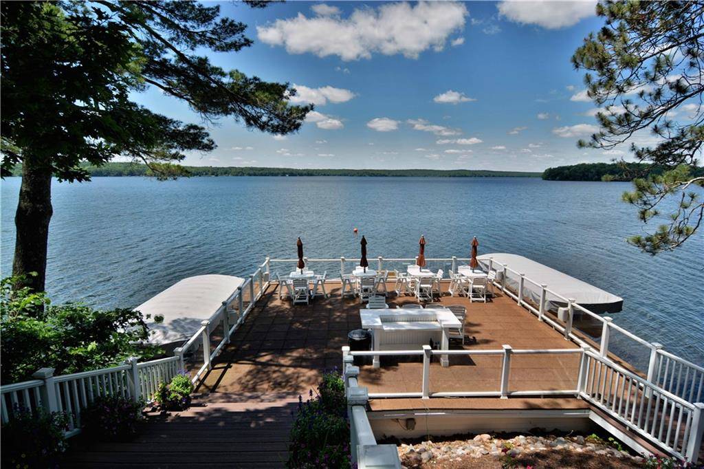 PRICE REDUCED!Luxury, ONEOFAKIND, estate!! 28+ acres on Beautiful