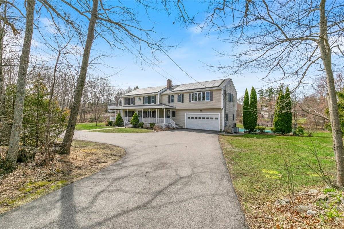 Horse Property for sale.