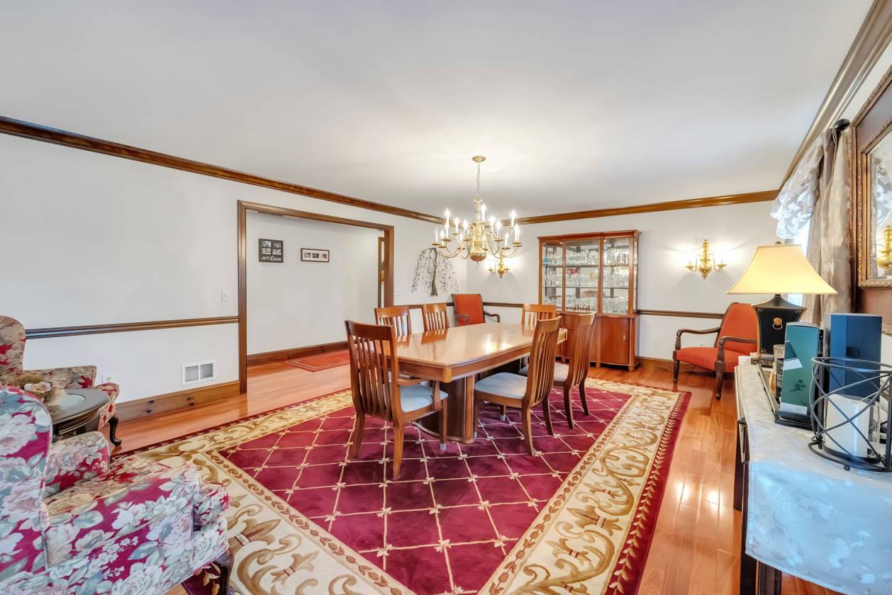 Extraordinary 30-Acre Equestrian Estate! - photo 25