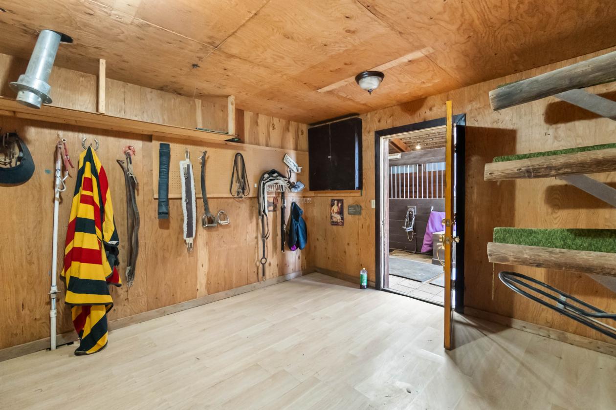 Exceptional Income-Producing Equestrian Property! - photo 29